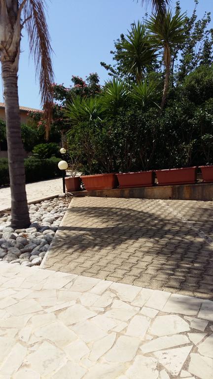 Hibiscus Rosso Βίλα Donnalucata  Εξωτερικό φωτογραφία